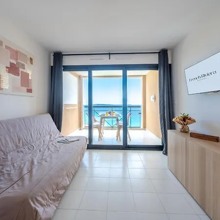 La Palme D'azur - * Cannes