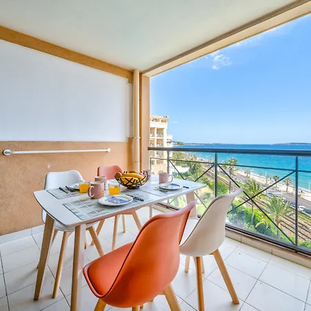La Palme D'azur - * Cannes